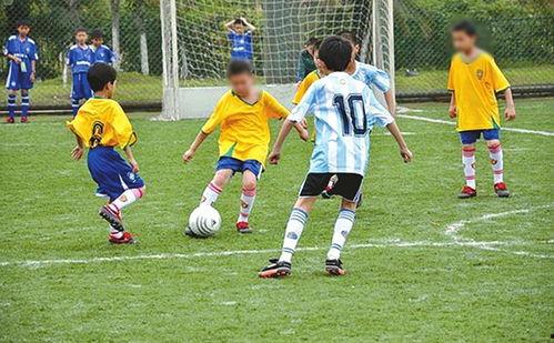 深圳足球衣爆料最新消息,色彩鲜明，细节升级